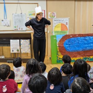 ３月生まれのお誕生日会とひな祭り会がありました☆彡